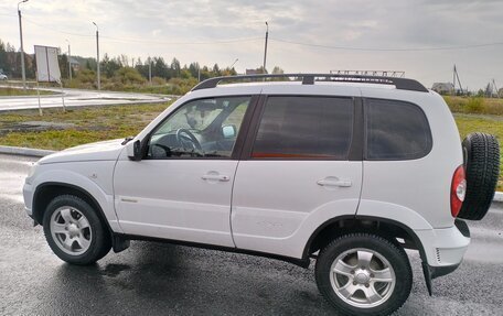 Chevrolet Niva I рестайлинг, 2012 год, 540 000 рублей, 5 фотография