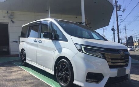 Honda Stepwgn IV, 2020 год, 1 850 000 рублей, 3 фотография