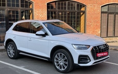 Audi Q5, 2022 год, 6 000 000 рублей, 4 фотография