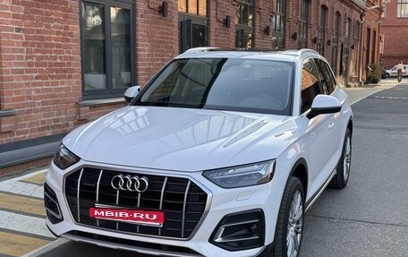 Audi Q5, 2022 год, 6 000 000 рублей, 14 фотография