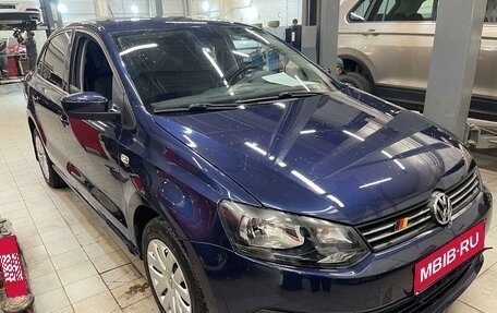 Volkswagen Polo VI (EU Market), 2014 год, 950 000 рублей, 1 фотография