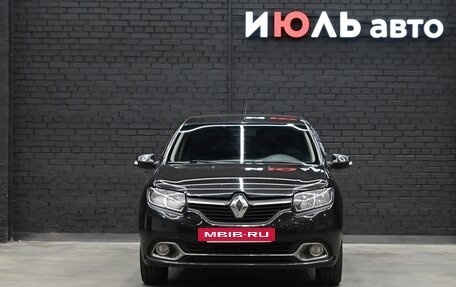 Renault Logan II, 2014 год, 880 000 рублей, 2 фотография