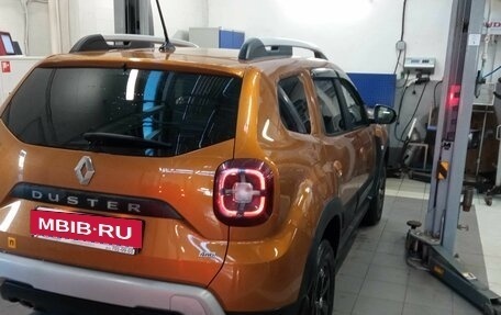 Renault Duster, 2021 год, 2 100 000 рублей, 3 фотография