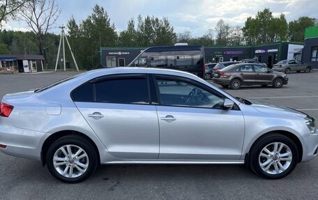 Volkswagen Jetta VI, 2014 год, 1 080 000 рублей, 6 фотография