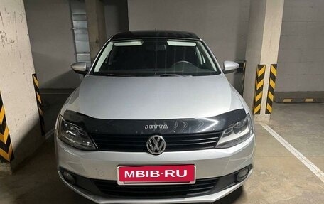 Volkswagen Jetta VI, 2014 год, 1 080 000 рублей, 19 фотография