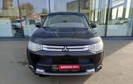 Mitsubishi Outlander III рестайлинг 3, 2014 год, 1 774 000 рублей, 2 фотография