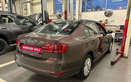 Volkswagen Jetta VI, 2014 год, 1 177 000 рублей, 4 фотография