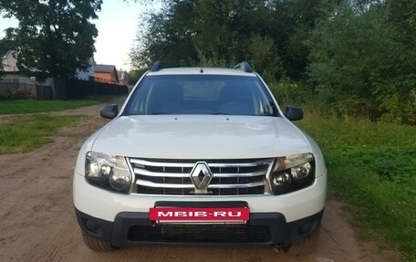 Renault Duster I рестайлинг, 2014 год, 899 000 рублей, 2 фотография