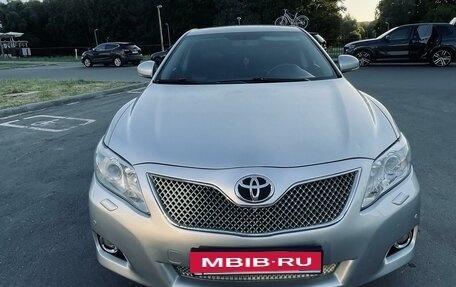 Toyota Camry, 2011 год, 1 200 000 рублей, 3 фотография