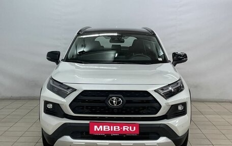 Toyota RAV4, 2024 год, 4 899 000 рублей, 3 фотография