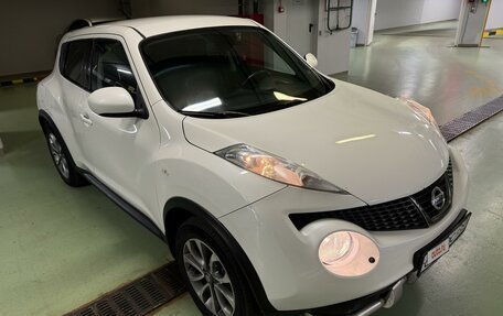 Nissan Juke II, 2013 год, 950 000 рублей, 2 фотография