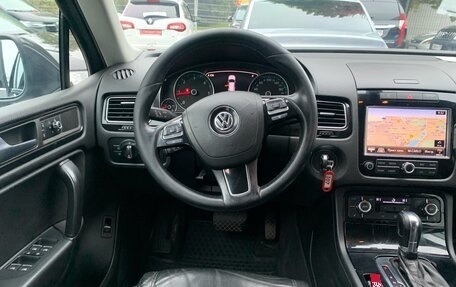 Volkswagen Touareg III, 2011 год, 1 799 000 рублей, 7 фотография