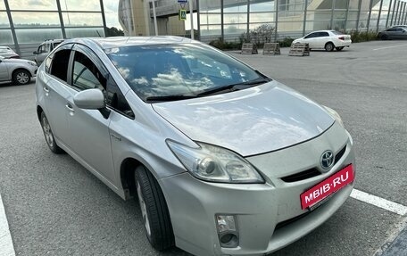 Toyota Prius, 2010 год, 979 000 рублей, 2 фотография