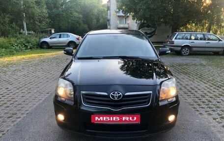 Toyota Avensis III рестайлинг, 2008 год, 770 000 рублей, 10 фотография