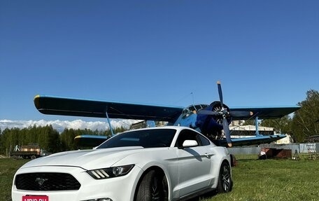 Ford Mustang VI рестайлинг, 2015 год, 2 650 000 рублей, 14 фотография