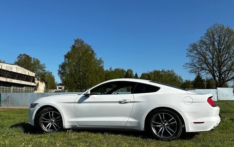 Ford Mustang VI рестайлинг, 2015 год, 2 650 000 рублей, 17 фотография