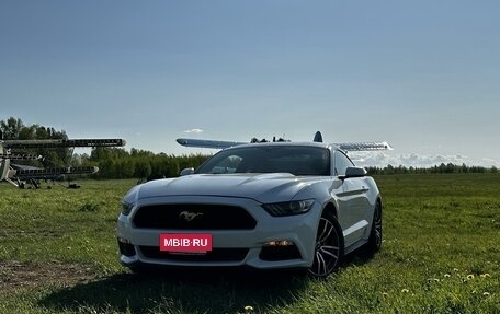 Ford Mustang VI рестайлинг, 2015 год, 2 650 000 рублей, 21 фотография