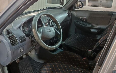 Hyundai Accent II, 2004 год, 300 000 рублей, 14 фотография