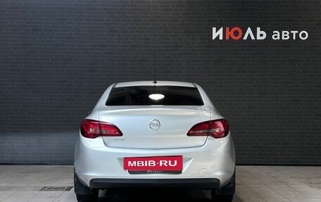 Opel Astra J, 2014 год, 965 000 рублей, 6 фотография