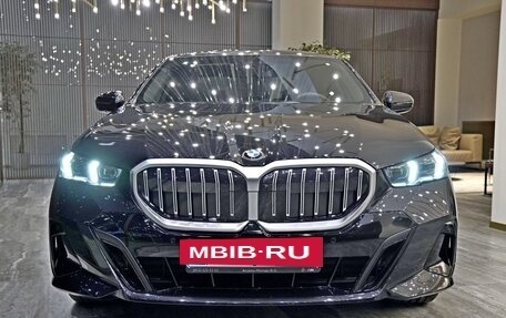 BMW 5 серия, 2023 год, 11 000 000 рублей, 2 фотография