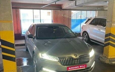 Skoda Superb III рестайлинг, 2021 год, 4 000 000 рублей, 5 фотография