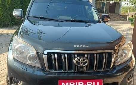 Toyota Land Cruiser Prado 150 рестайлинг 2, 2010 год, 2 950 000 рублей, 1 фотография