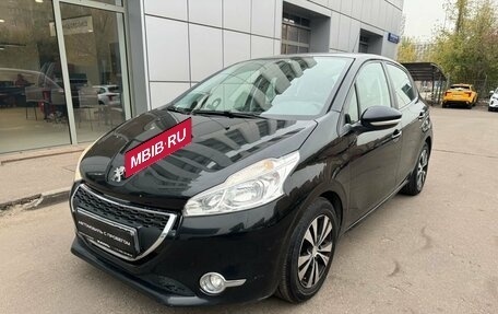 Peugeot 208 II, 2013 год, 830 000 рублей, 1 фотография