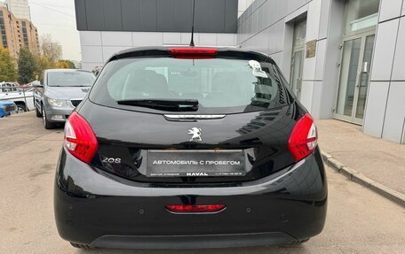 Peugeot 208 II, 2013 год, 830 000 рублей, 5 фотография