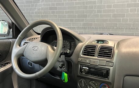 Hyundai Accent II, 2011 год, 750 000 рублей, 9 фотография