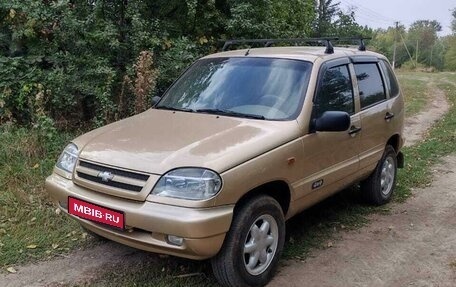 Chevrolet Niva I рестайлинг, 2006 год, 467 000 рублей, 1 фотография