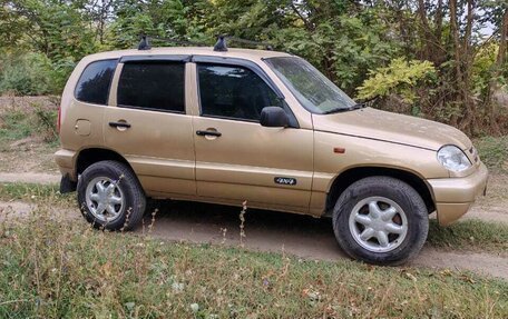 Chevrolet Niva I рестайлинг, 2006 год, 467 000 рублей, 3 фотография