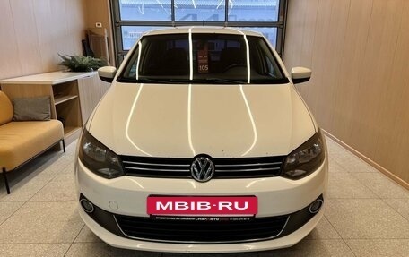 Volkswagen Polo VI (EU Market), 2013 год, 765 000 рублей, 2 фотография