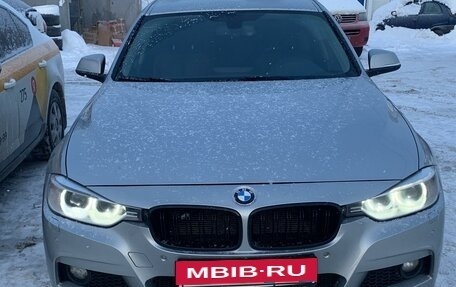 BMW 3 серия, 2011 год, 1 000 000 рублей, 2 фотография