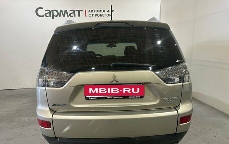 Mitsubishi Outlander III рестайлинг 3, 2007 год, 1 350 000 рублей, 8 фотография