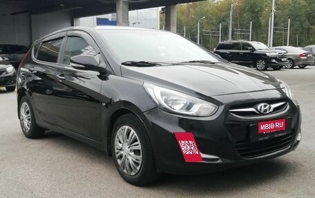 Hyundai Solaris II рестайлинг, 2012 год, 742 000 рублей, 3 фотография