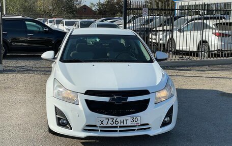 Chevrolet Cruze II, 2014 год, 910 000 рублей, 17 фотография