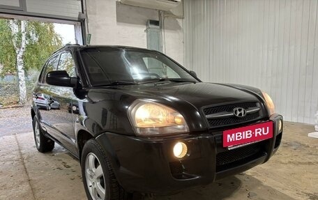 Hyundai Tucson III, 2006 год, 699 900 рублей, 2 фотография