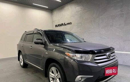 Toyota Highlander III, 2011 год, 2 229 000 рублей, 3 фотография