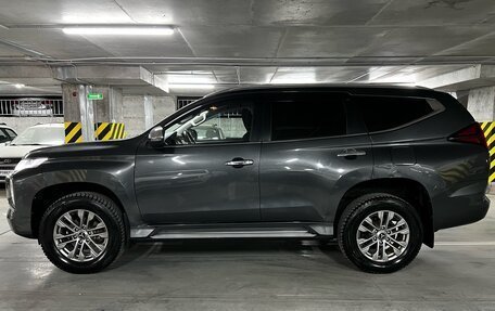 Mitsubishi Pajero Sport III рестайлинг, 2021 год, 4 149 000 рублей, 8 фотография