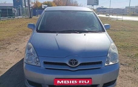 Toyota Corolla Verso I, 2006 год, 810 000 рублей, 11 фотография