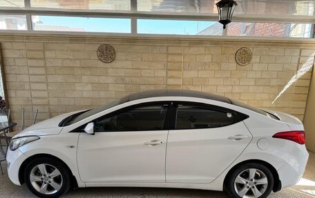 Hyundai Elantra V, 2012 год, 1 500 000 рублей, 2 фотография