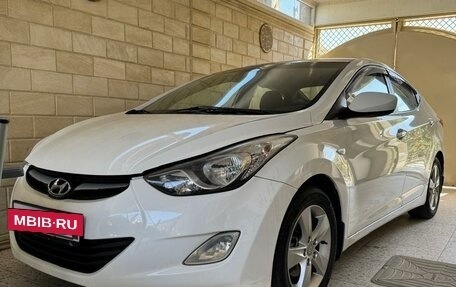 Hyundai Elantra V, 2012 год, 1 500 000 рублей, 3 фотография