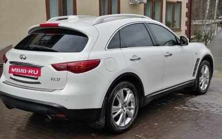 Infiniti FX II, 2011 год, 2 350 000 рублей, 5 фотография