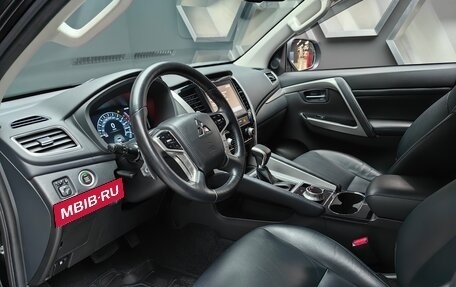 Mitsubishi Pajero Sport III рестайлинг, 2021 год, 4 900 000 рублей, 12 фотография