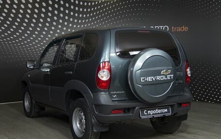 Chevrolet Niva I рестайлинг, 2011 год, 551 000 рублей, 4 фотография