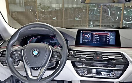 BMW 5 серия, 2019 год, 4 430 000 рублей, 9 фотография