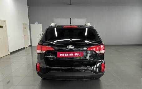 KIA Sorento II рестайлинг, 2016 год, 1 995 000 рублей, 4 фотография