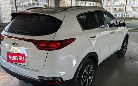 KIA Sportage IV рестайлинг, 2020 год, 2 200 000 рублей, 3 фотография