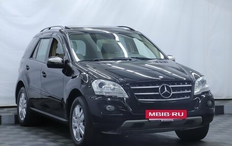 Mercedes-Benz M-Класс, 2009 год, 1 845 000 рублей, 3 фотография