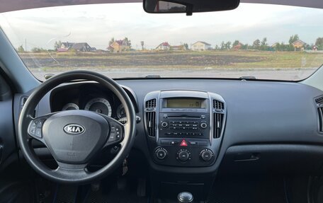 KIA cee'd I рестайлинг, 2009 год, 579 000 рублей, 9 фотография